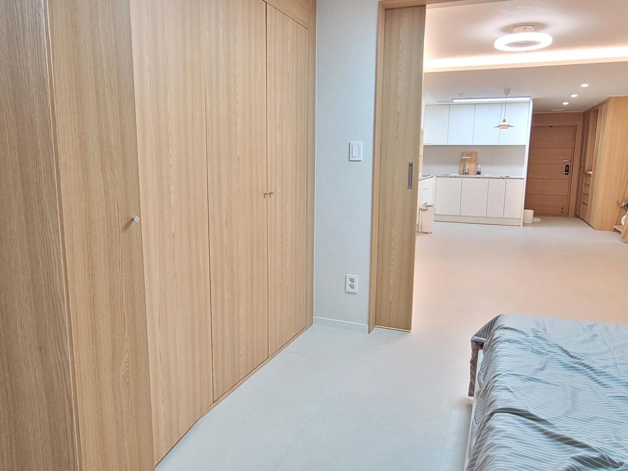 Sunrise Gangnam Apartment *
